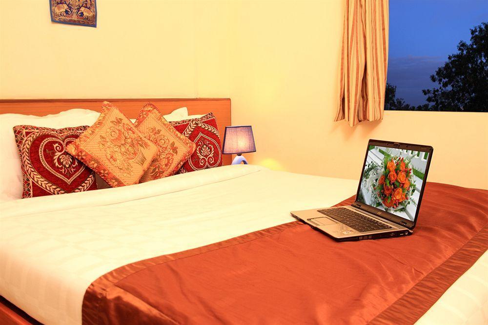 อาร์ราสวีทส์ Aparthotel บังกาลอร์ ภายนอก รูปภาพ